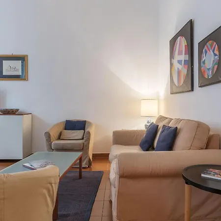 Apartman History And Modernity Meet By Fromhometorome